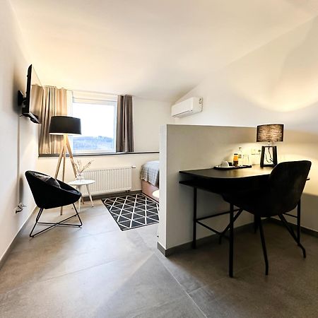 Si-View Einzelzimmer Zimmer 25 - Hotel Зиген Экстерьер фото